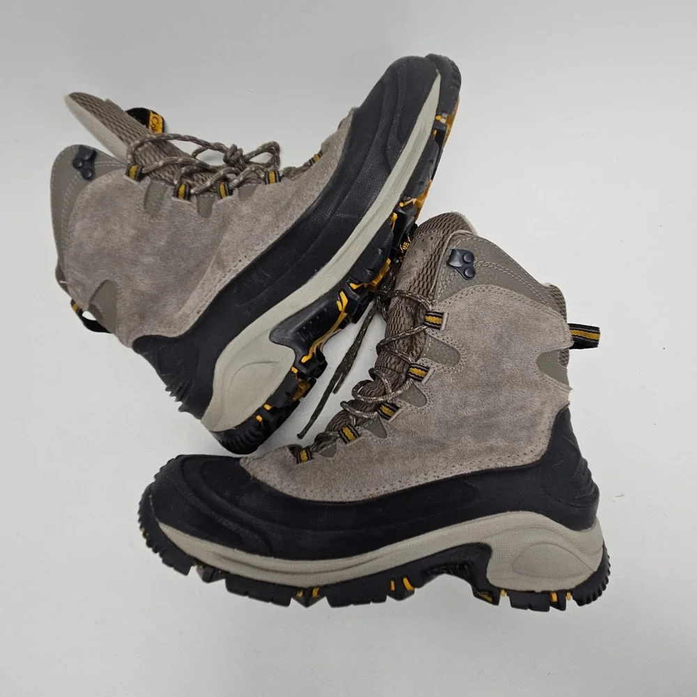 Columbia Bugaboot Plus III Mens 9.5 Grey Omni-Heat Waterproof Winter Snow Boots
